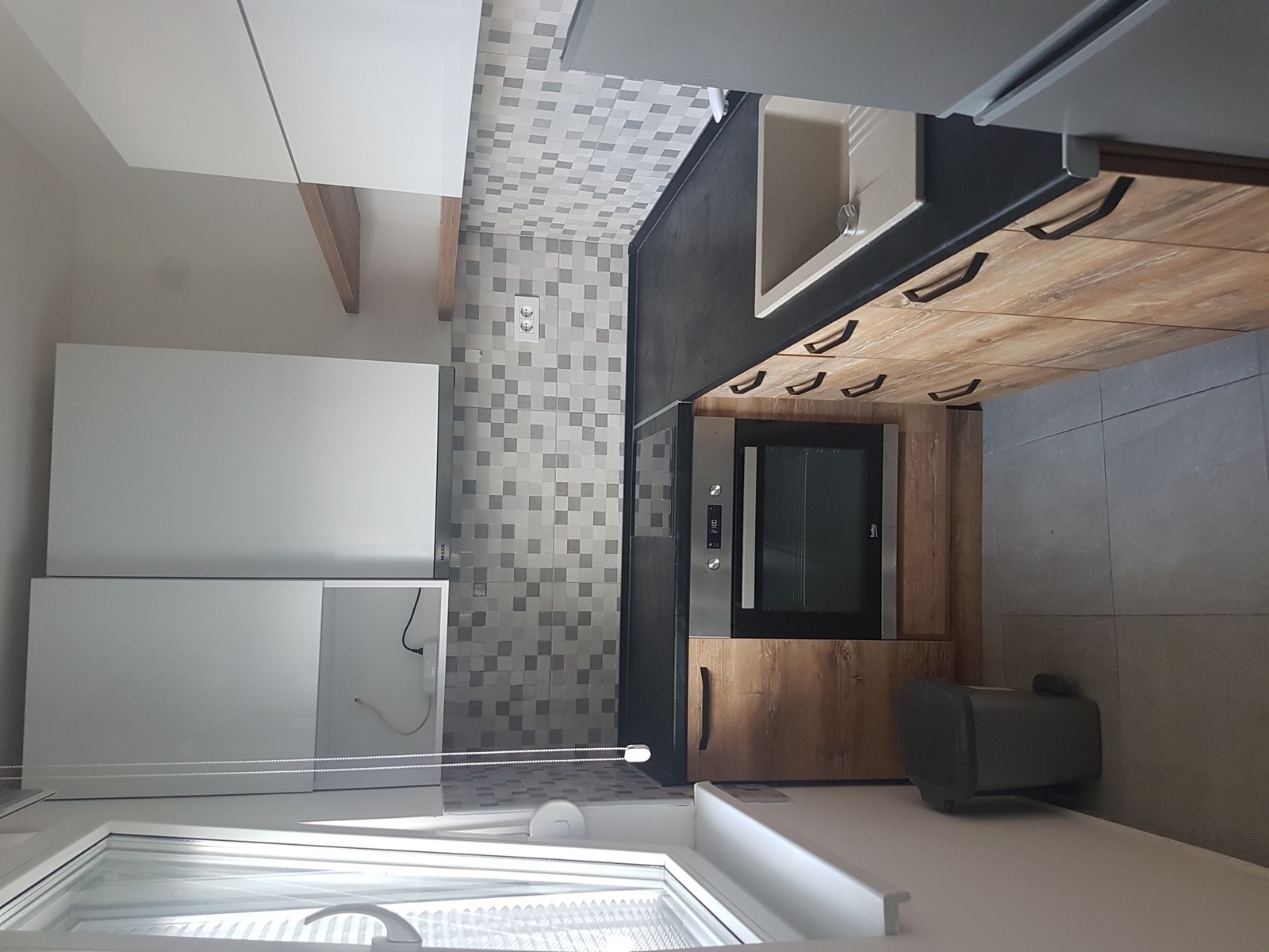 placeholder image-sq