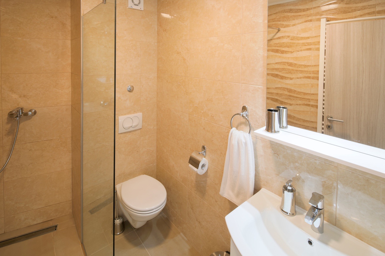 0 02-05-e8efed66b8a8c72e81e4cf00c328d48c42253e69006dd61afd5ac389bdf46ee7_1c6da44ccf5373