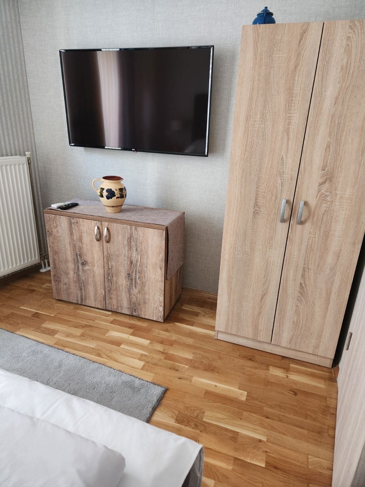 placeholder image-sq